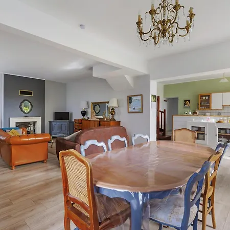 Nyaraló Vignes Et Mines