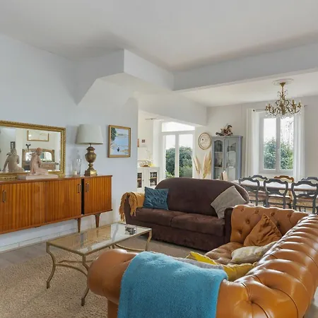 Vignes Et Mines Nyaraló *