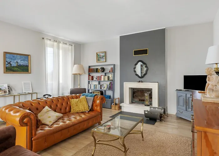 Vignes Et Mines Nyaraló